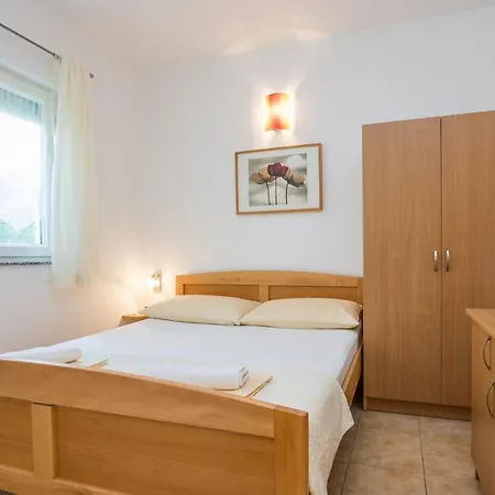 Sarlija Apartment *